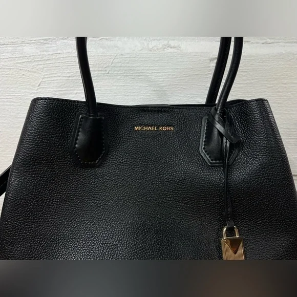 EUC Michael Kors Mercer Gallery Tote
